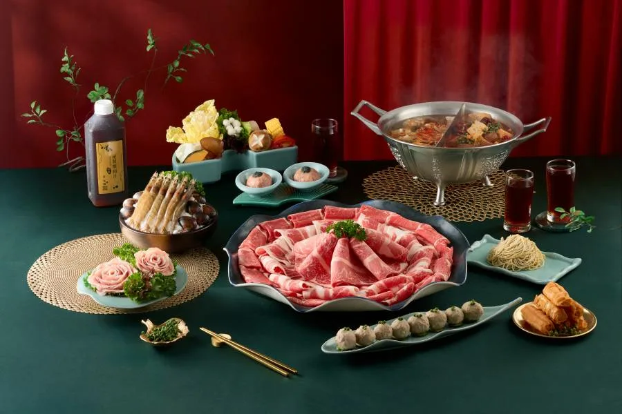 媒體採購 廣編稿 廣告合作 異業合作 互惠 青花驕  馬上開涮 F1日牛 鮑魚 海陸饗宴來襲 外帶年菜 2026年菜 王品