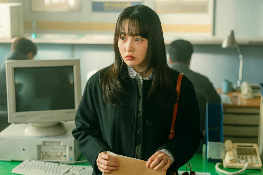 颱風商社 Netflix 新片 媒體採購 廣編稿 廣告合作 李俊昊 金敏荷 成東鎰 李娜靜 1997金融危機 泰豐商社