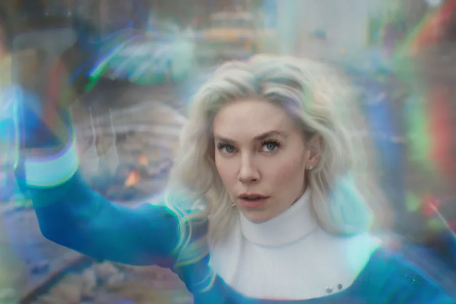 驚奇4超人第一步 Marvel 迪士尼 佩德羅帕斯卡 凡妮莎寇比 約瑟夫昆恩 艾邦摩斯貝克許 茱莉亞加納 拉爾夫尹愛森 漫威電影宇宙 行星吞噬者 銀色衝浪手 復古未來主義 家庭團結